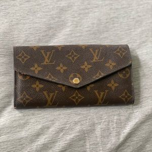 Authentic LV wallet